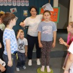 Powiększ zdjęcie Uczestnicy zajęć literackich