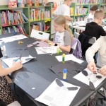 Powiększ zdjęcie Uczestnicy projektu Literackie podróże w bibliotece