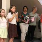 Powiększ zdjęcie Uczestnicy zakończenia projektu Literackie podróże w bibliotece