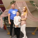 Powiększ zdjęcie Rodzina